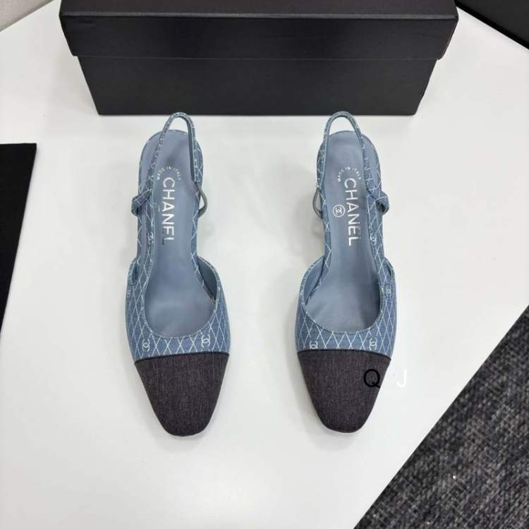 Picture of Chanel Shoes _SKUChanelsz35-40J11132899